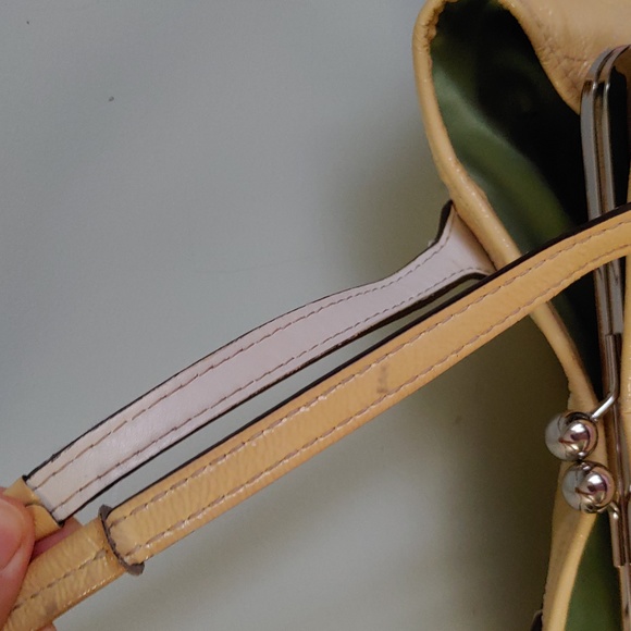 Coach Bag - Picture 3 of 10